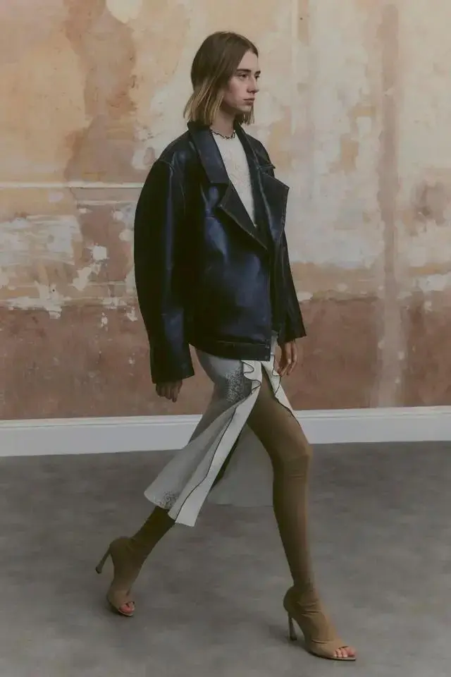 What women’s jackets are popular in 2024