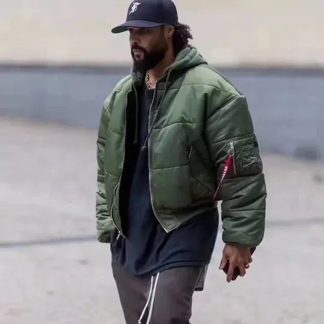 Stylish and frost-resistant! How can you live without these 4 jackets this winter