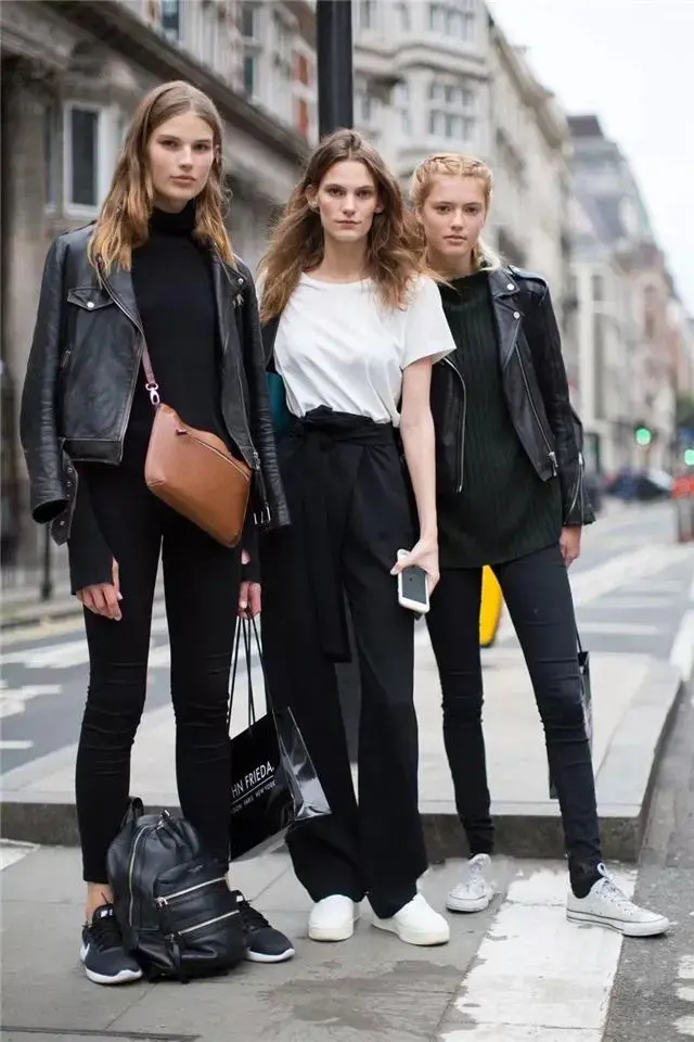 women who really understand fashion have already put jackets in their pockets and will look beautiful all autumn