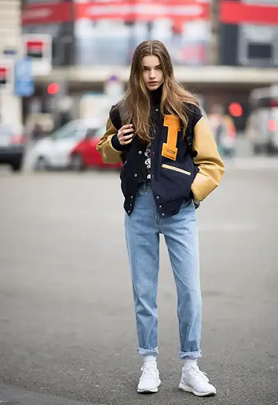 Spring and summer jacket + trousers, this way you look younger and more beautiful