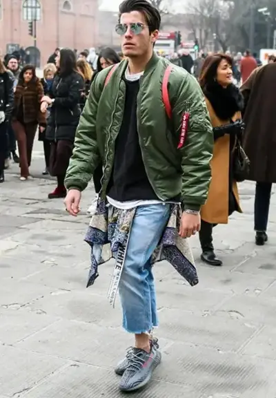 How to match the MA1 bomber jacket